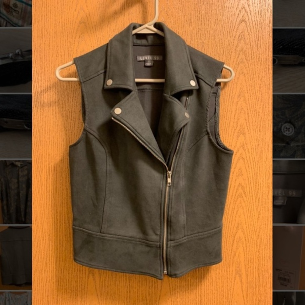 NWOT Level 99 Alexa Moto Vest